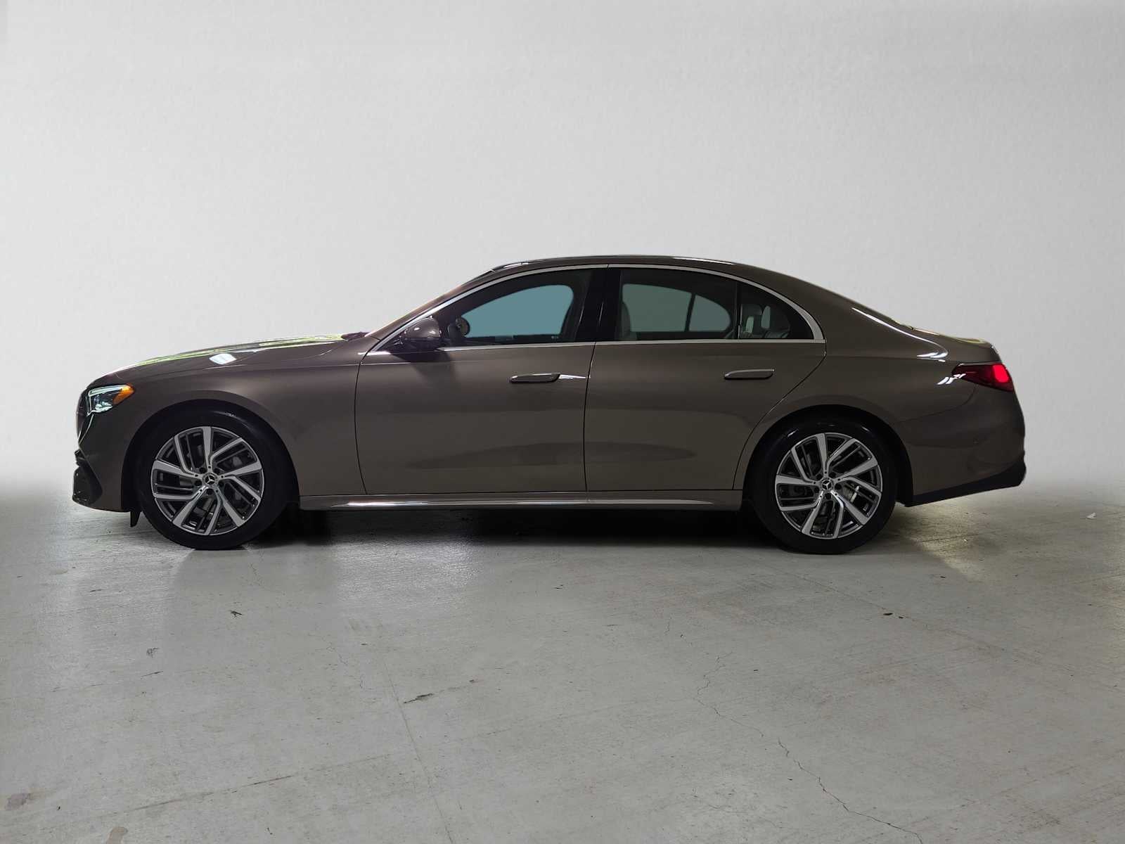2027 Mercedes-Benz E 350 4MATIC® Sedan