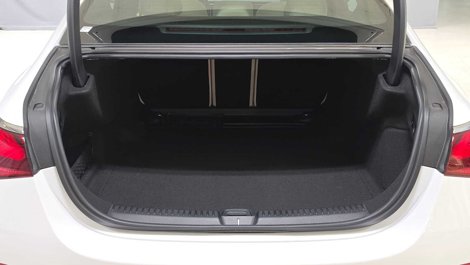 2026 Mercedes-Benz E 450 E 450