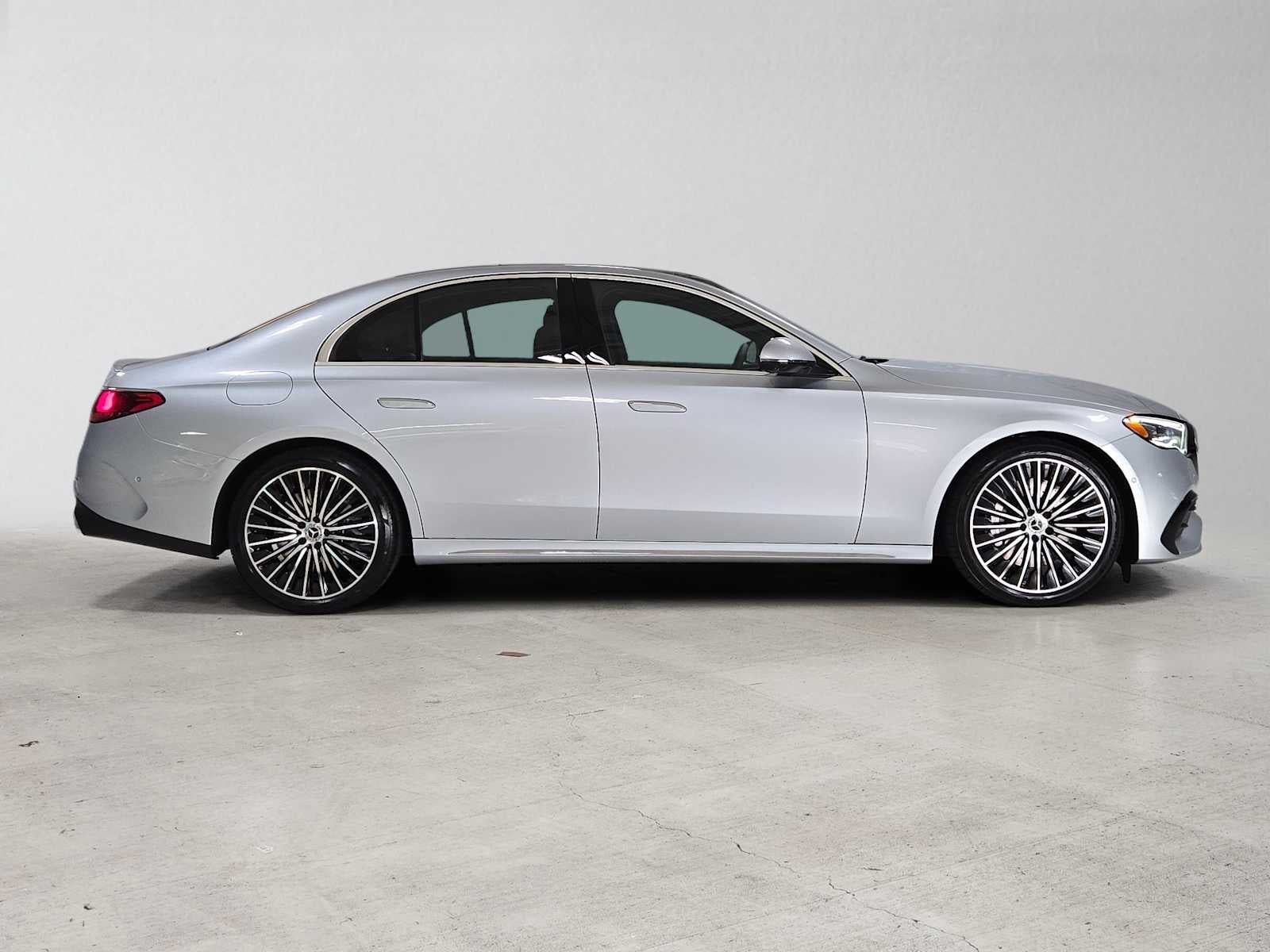 2027 Mercedes-Benz E 450 4MATIC® Sedan
