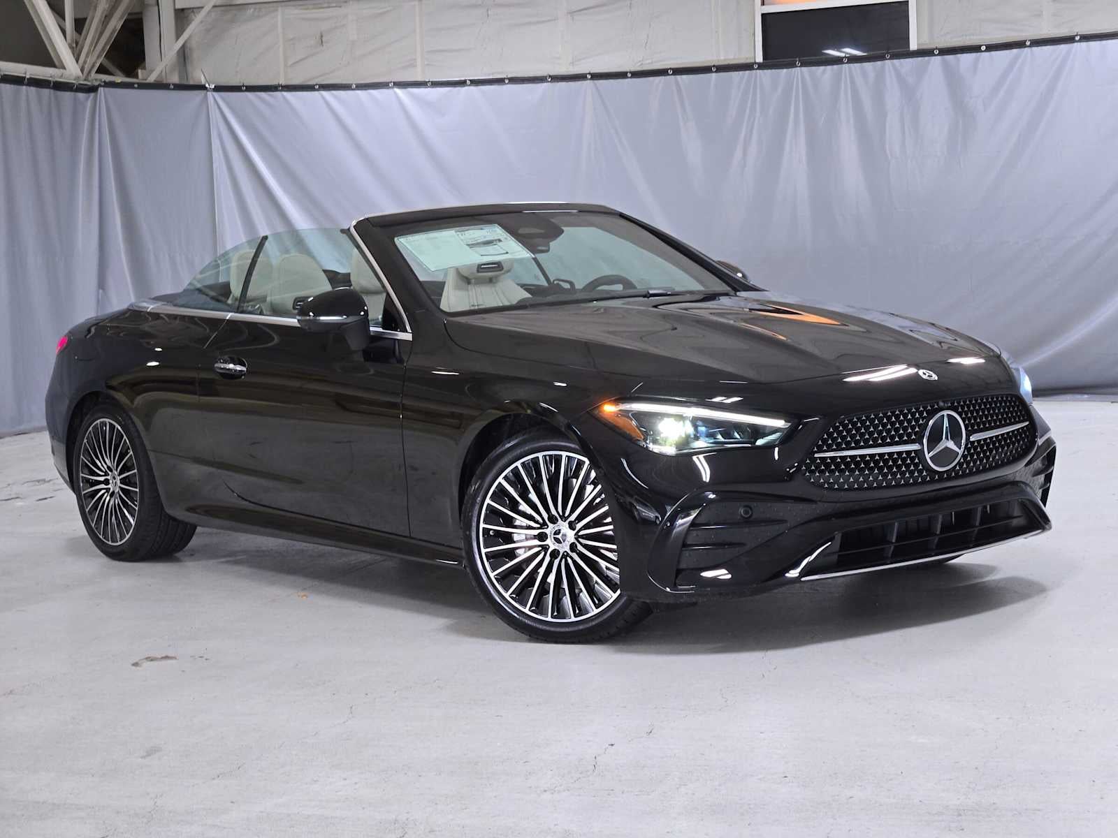 2027 Mercedes-Benz CLE 300 4MATIC® Cabriolet