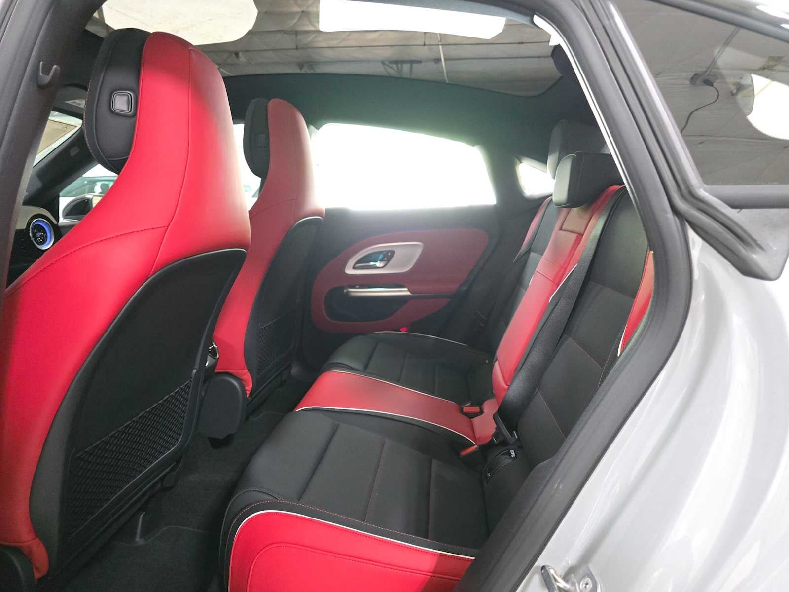 2027 Mercedes-Benz CLA 220 Hybrid FWD