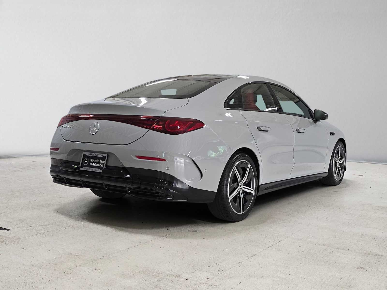 2027 Mercedes-Benz CLA 220 Hybrid FWD