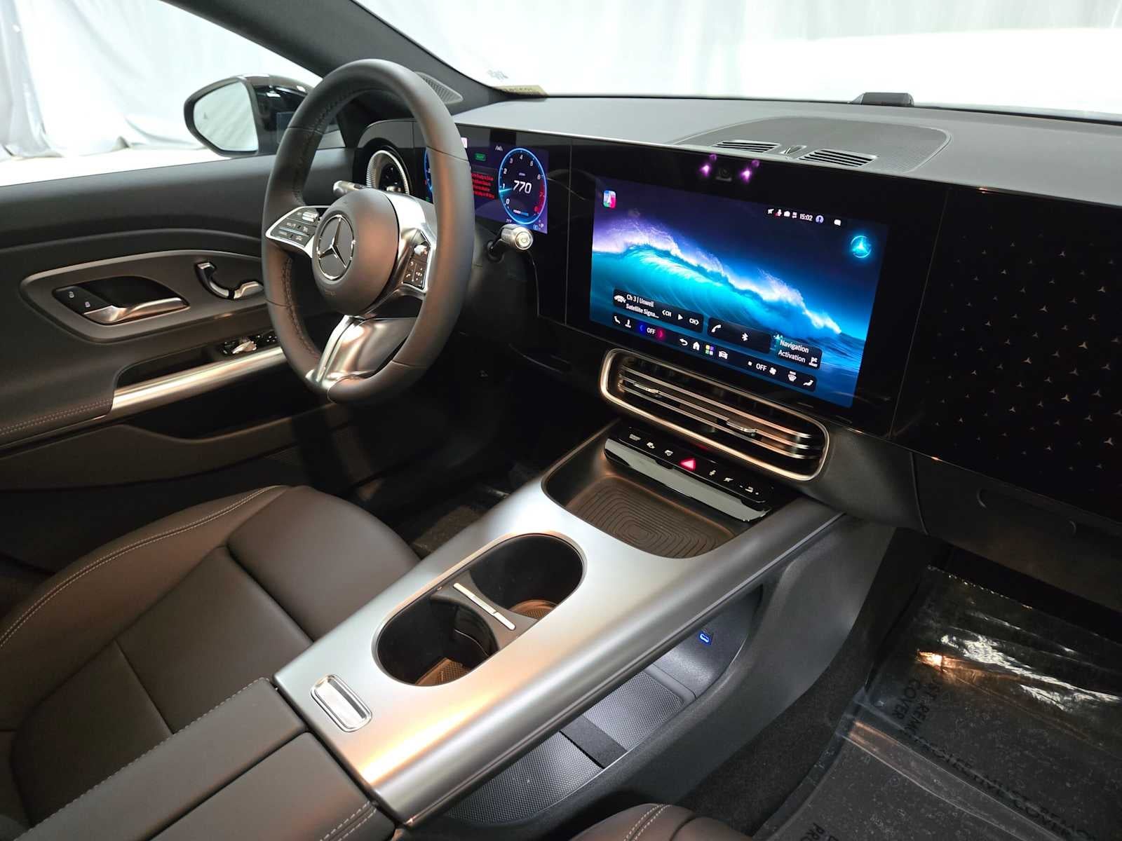 2027 Mercedes-Benz CLA 220 Hybrid FWD