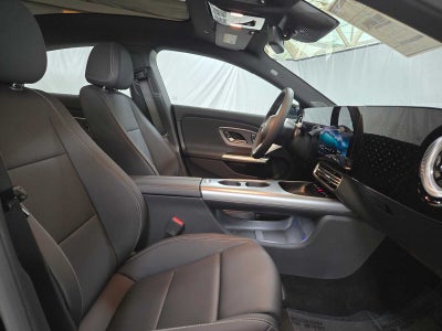 2027 Mercedes-Benz CLA 220 Hybrid FWD