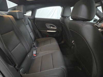2027 Mercedes-Benz CLA 220 Hybrid FWD