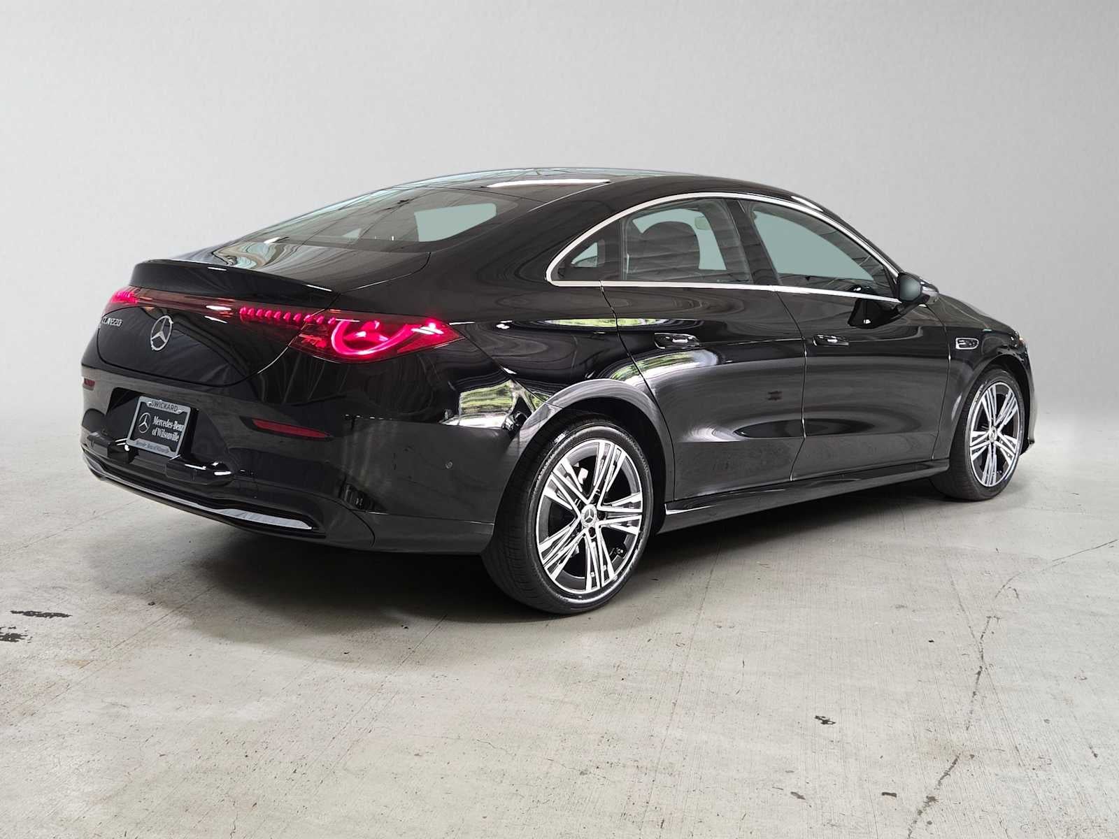 2027 Mercedes-Benz CLA 220 Hybrid FWD