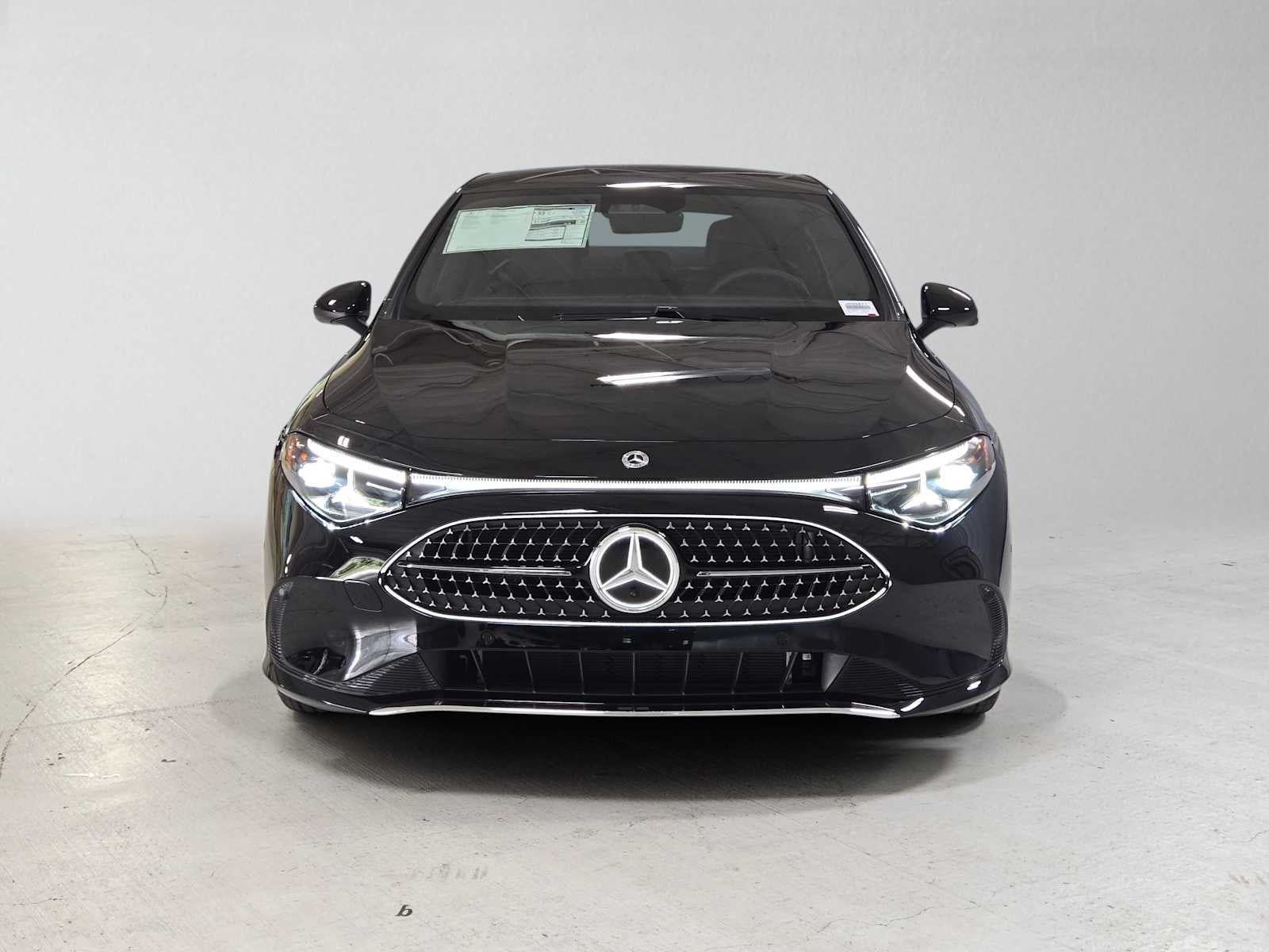 2027 Mercedes-Benz CLA 220 Hybrid FWD