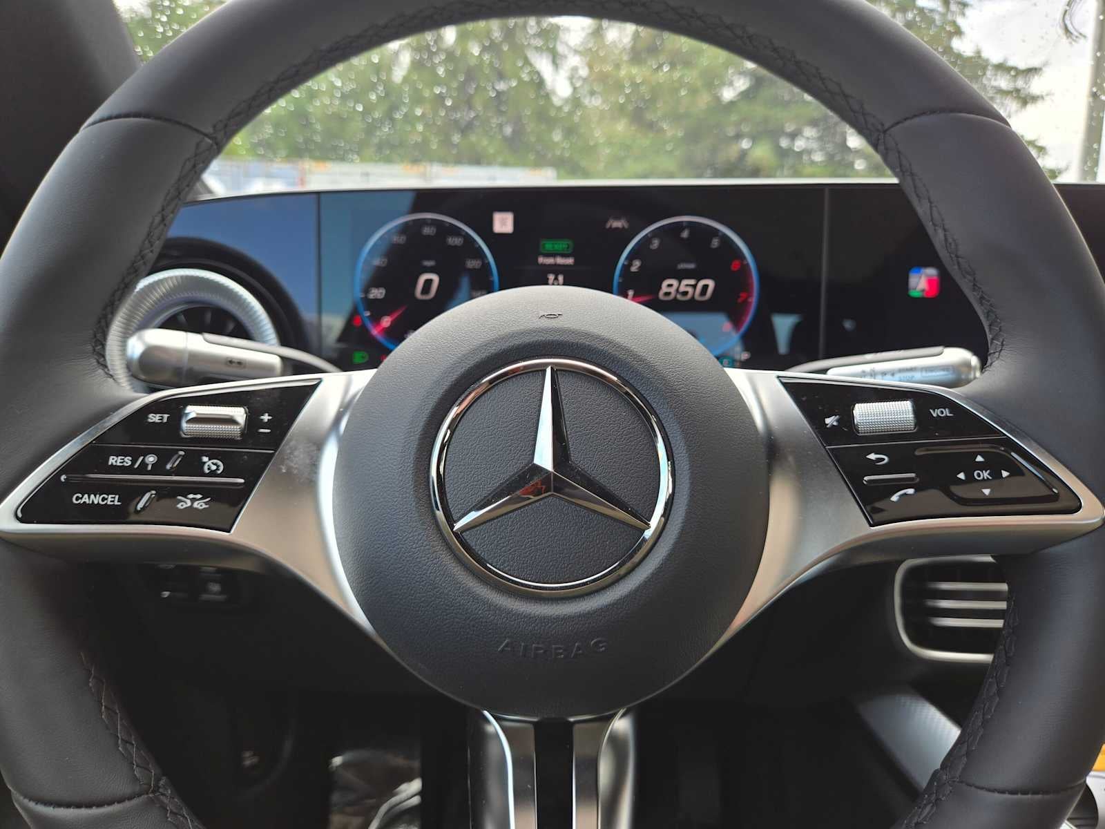 2027 Mercedes-Benz CLA 220 Hybrid FWD