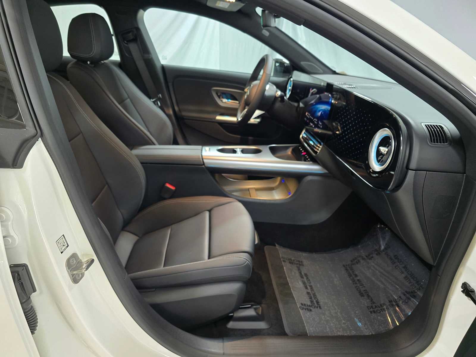 2027 Mercedes-Benz CLA 220 Hybrid FWD