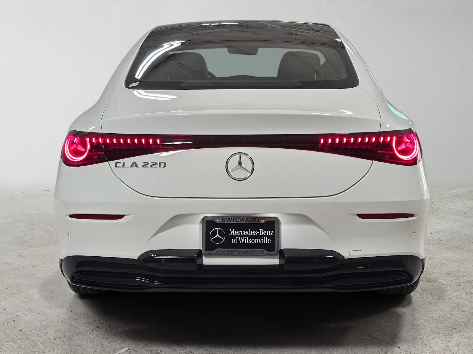 2027 Mercedes-Benz CLA 220 Hybrid FWD