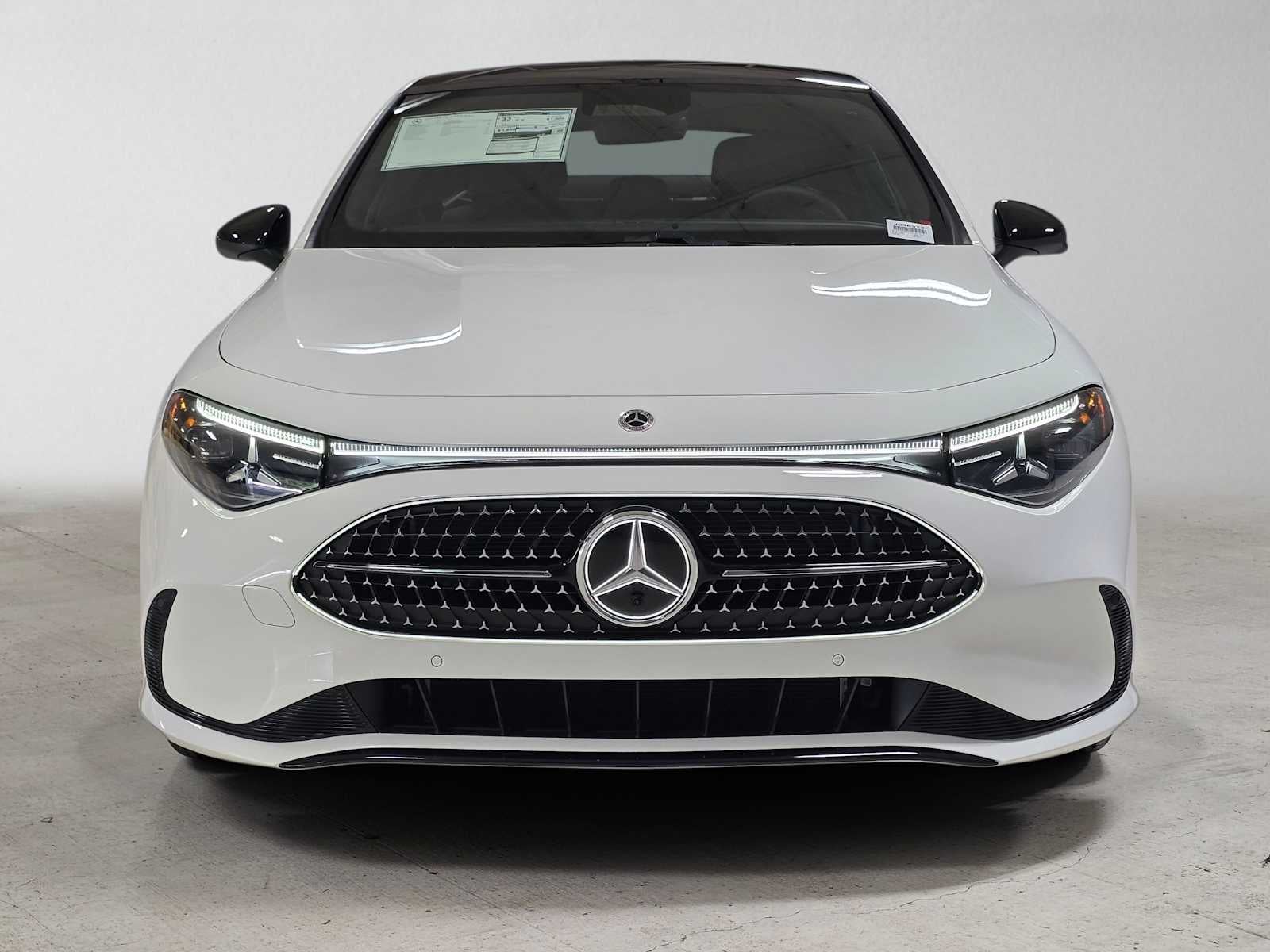 2027 Mercedes-Benz CLA 220 Hybrid FWD