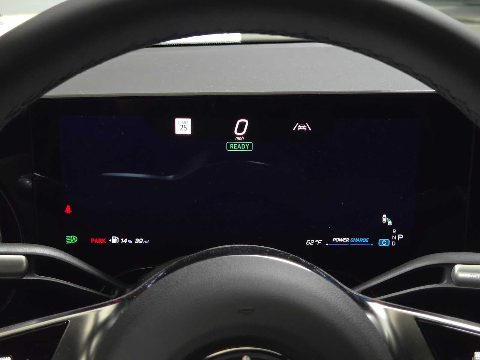 2027 Mercedes-Benz CLA 220 Hybrid FWD