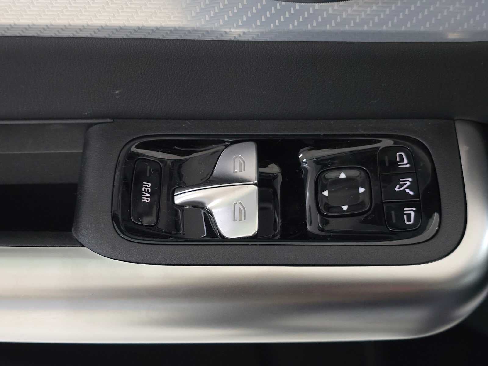 2027 Mercedes-Benz CLA 220 Hybrid FWD
