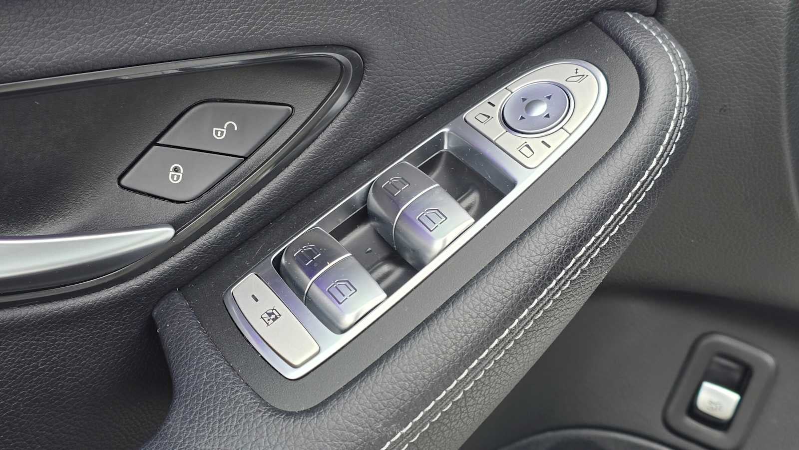 2021 Mercedes-Benz C 300 4MATIC® Sedan