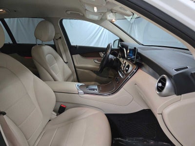 2020 Mercedes-Benz GLC 300 SUV
