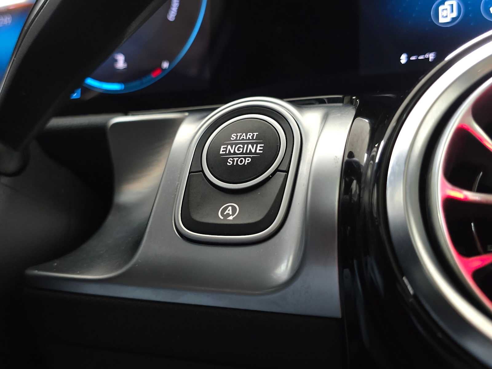 2023 Mercedes-Benz GLB 250 4MATIC® SUV