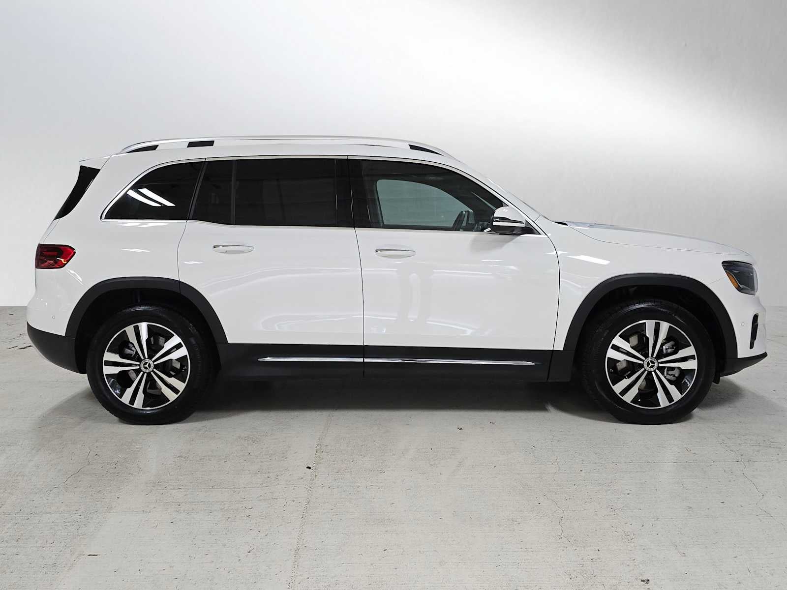 2025 Mercedes-Benz GLB 250 GLB 250