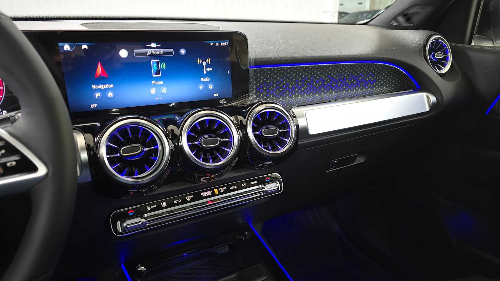 2026 Mercedes-Benz GLB 250 4MATIC® SUV