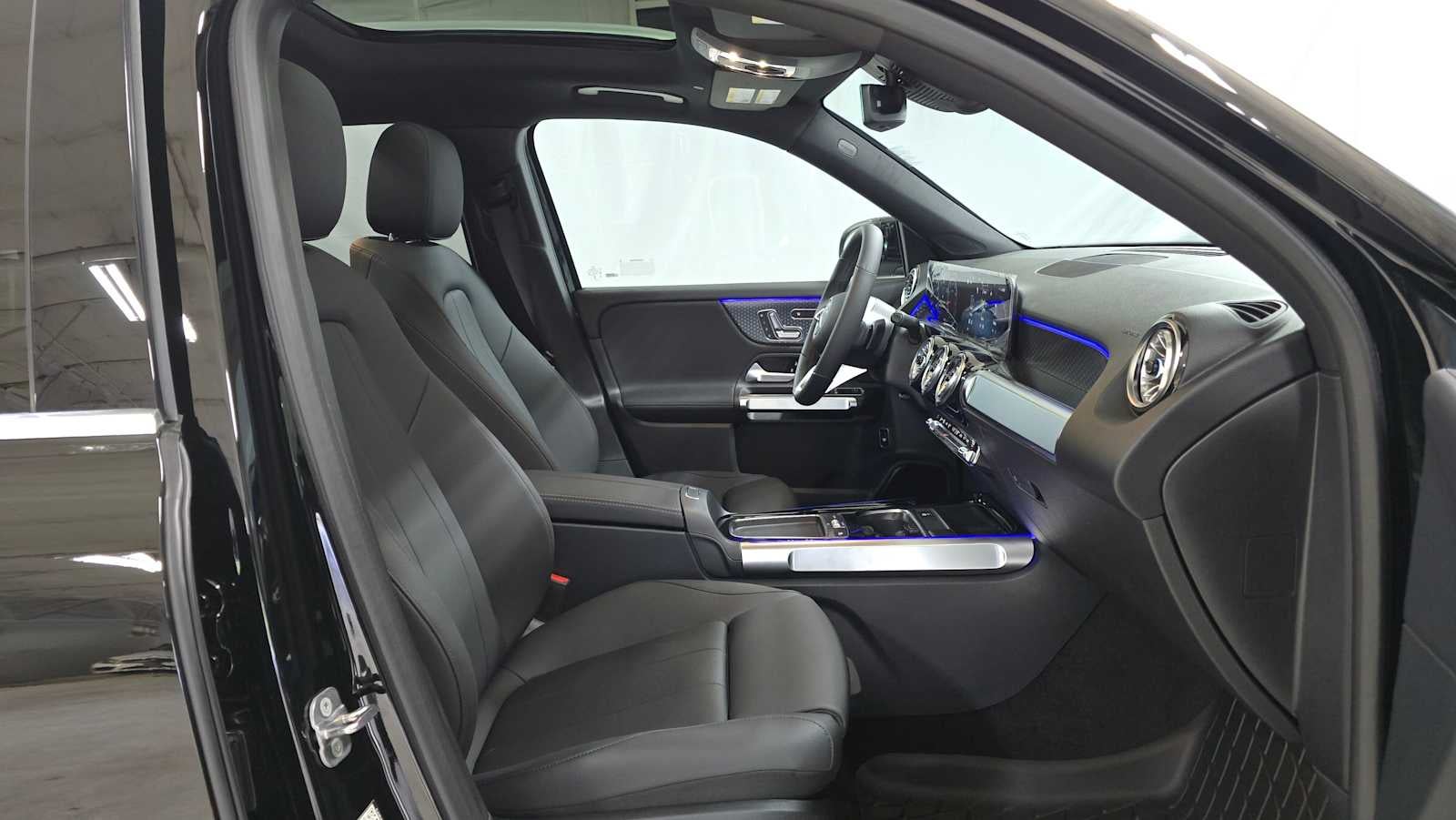 2026 Mercedes-Benz GLB 250 4MATIC® SUV