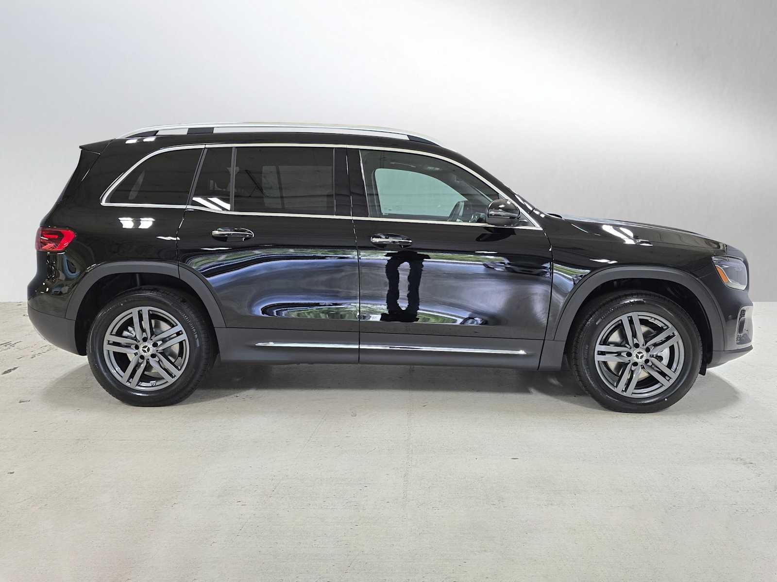 2026 Mercedes-Benz GLB 250 4MATIC® SUV