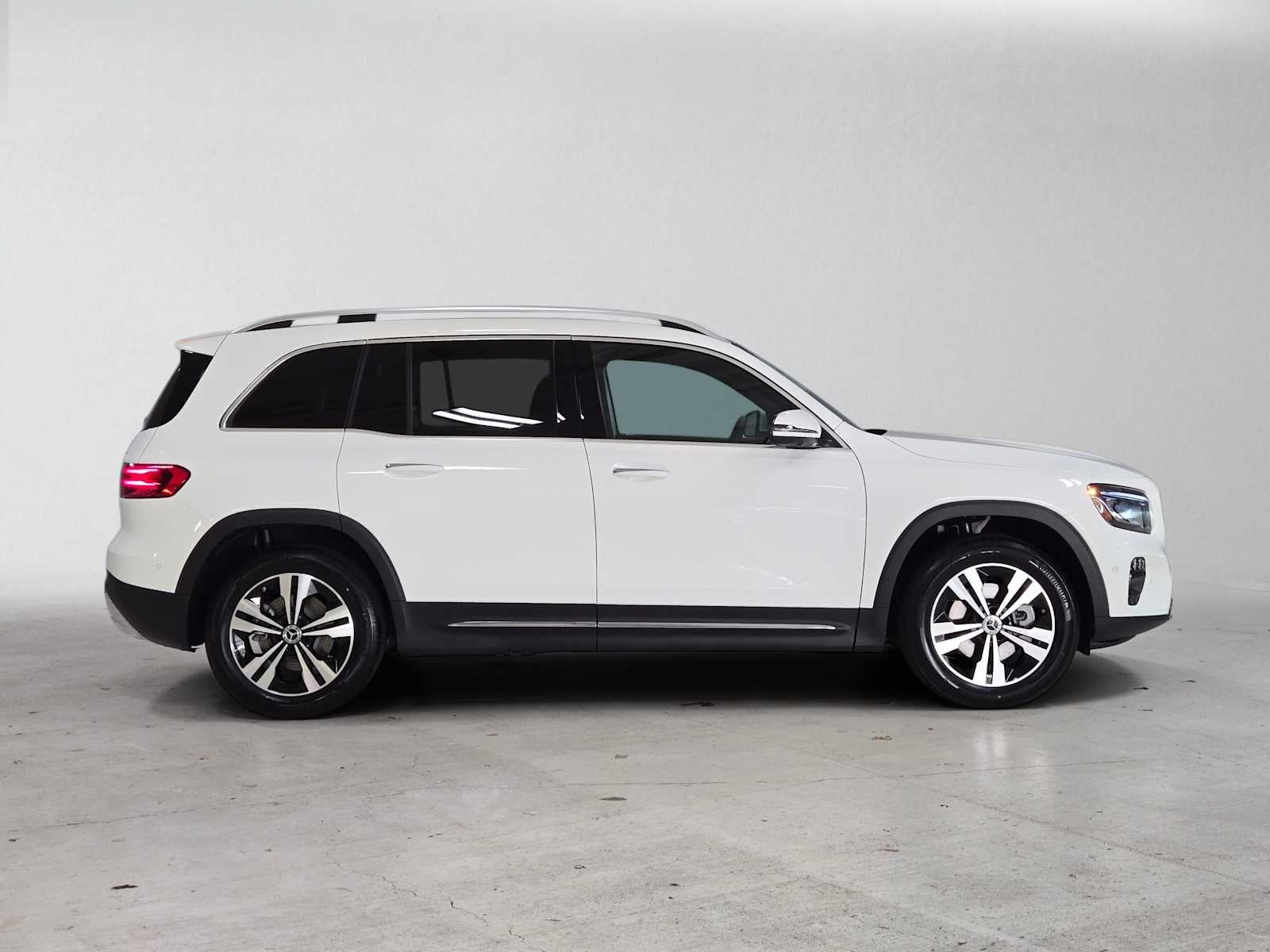 2026 Mercedes-Benz GLB 250 4MATIC® SUV