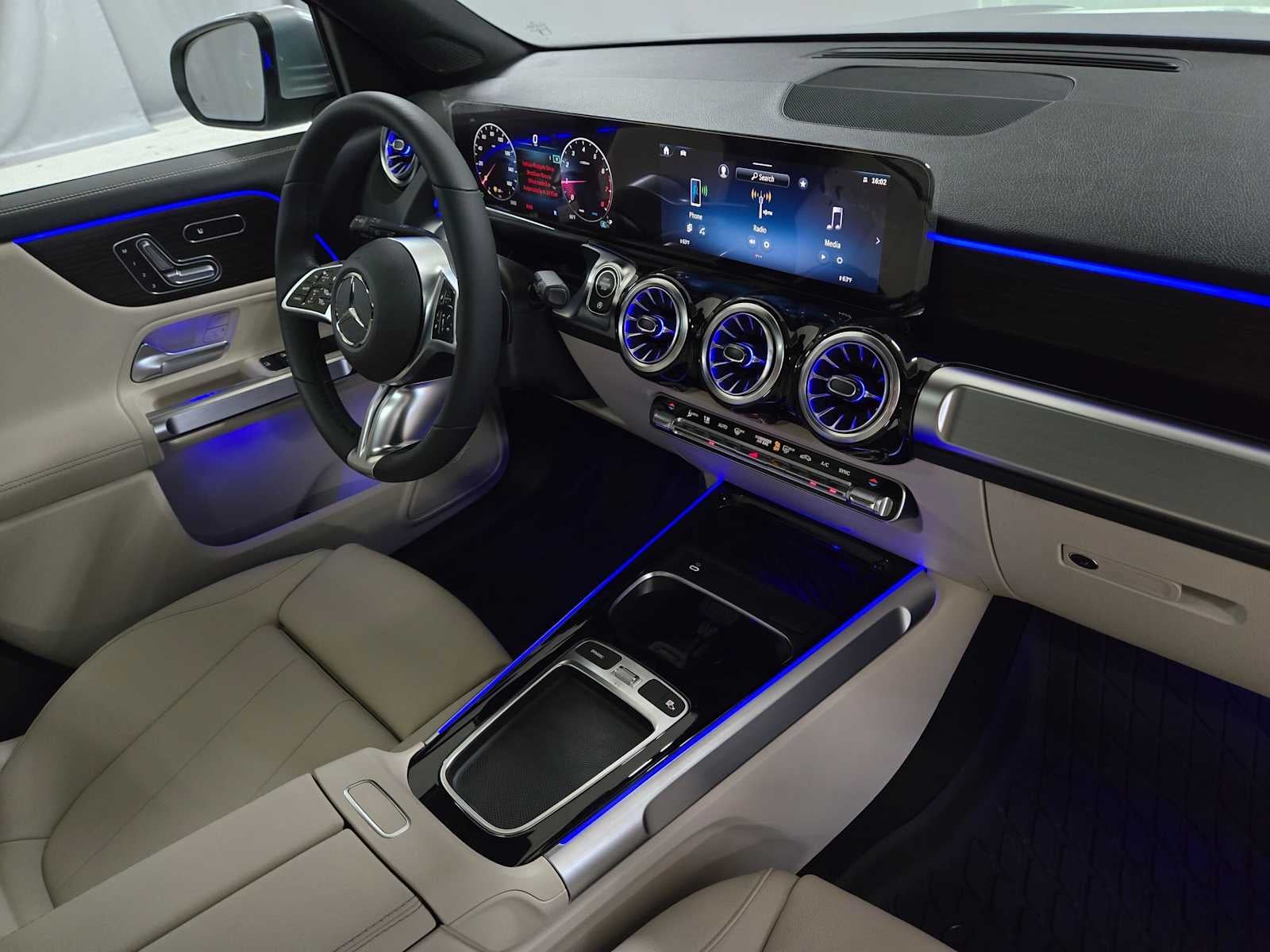 2026 Mercedes-Benz GLB 250 4MATIC® SUV