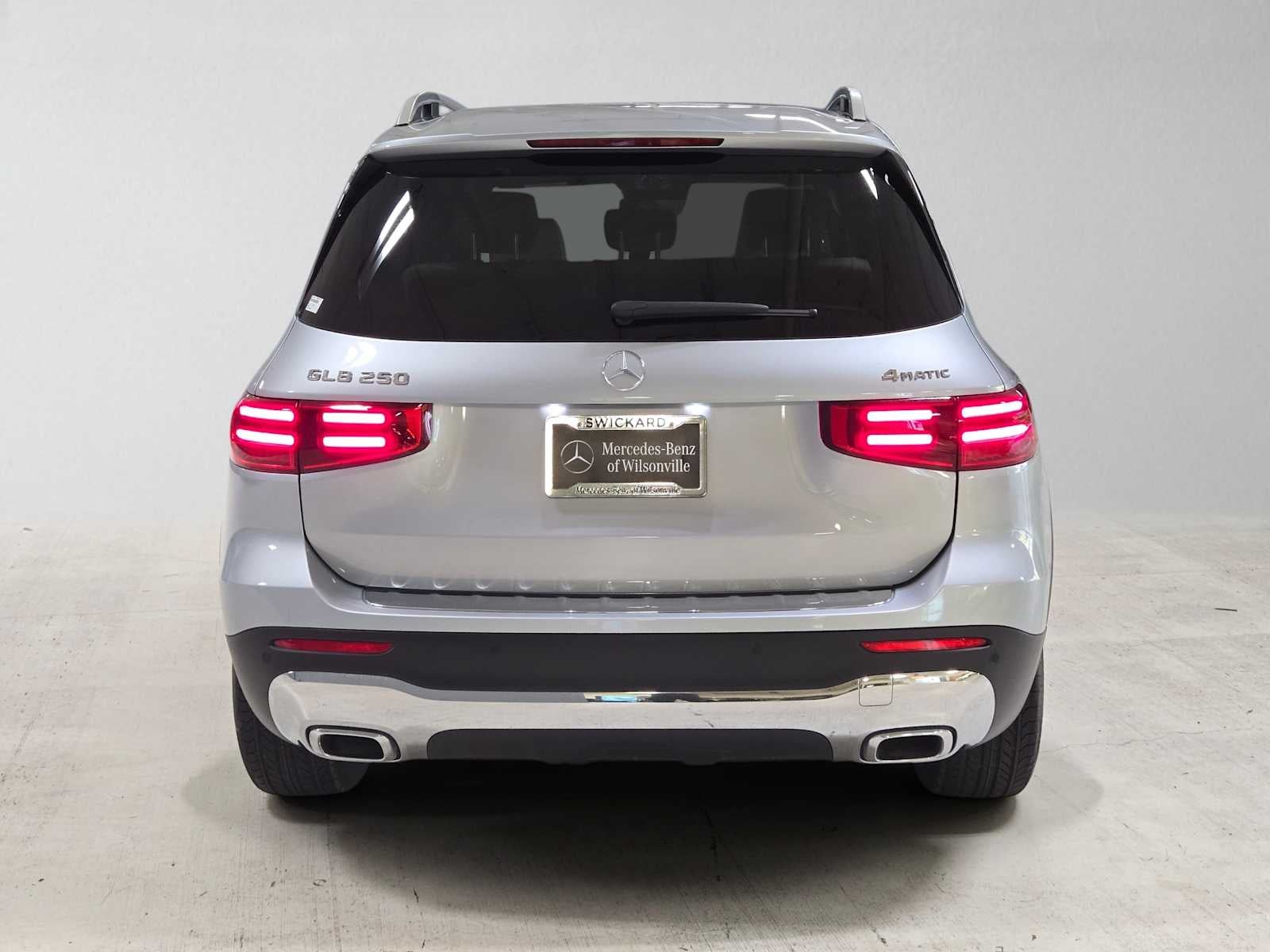 2026 Mercedes-Benz GLB 250 4MATIC® SUV