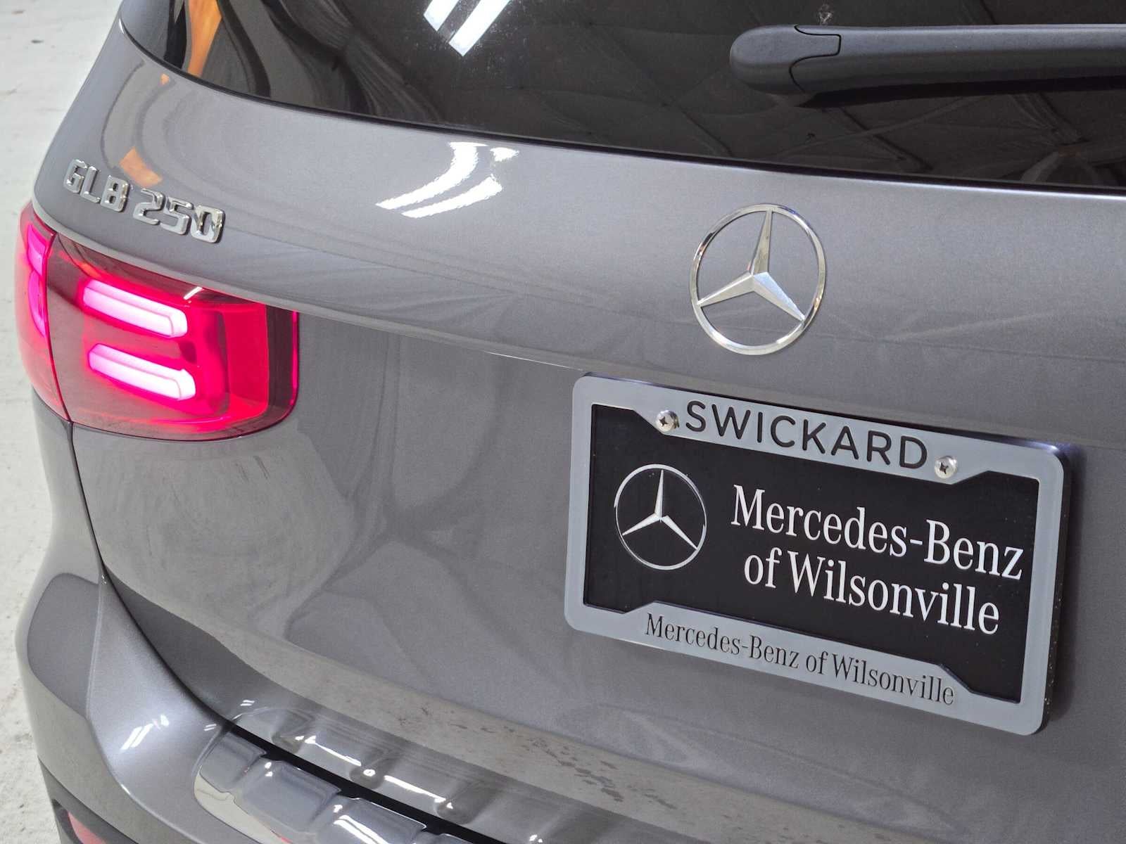 2026 Mercedes-Benz GLB 250 4MATIC® SUV