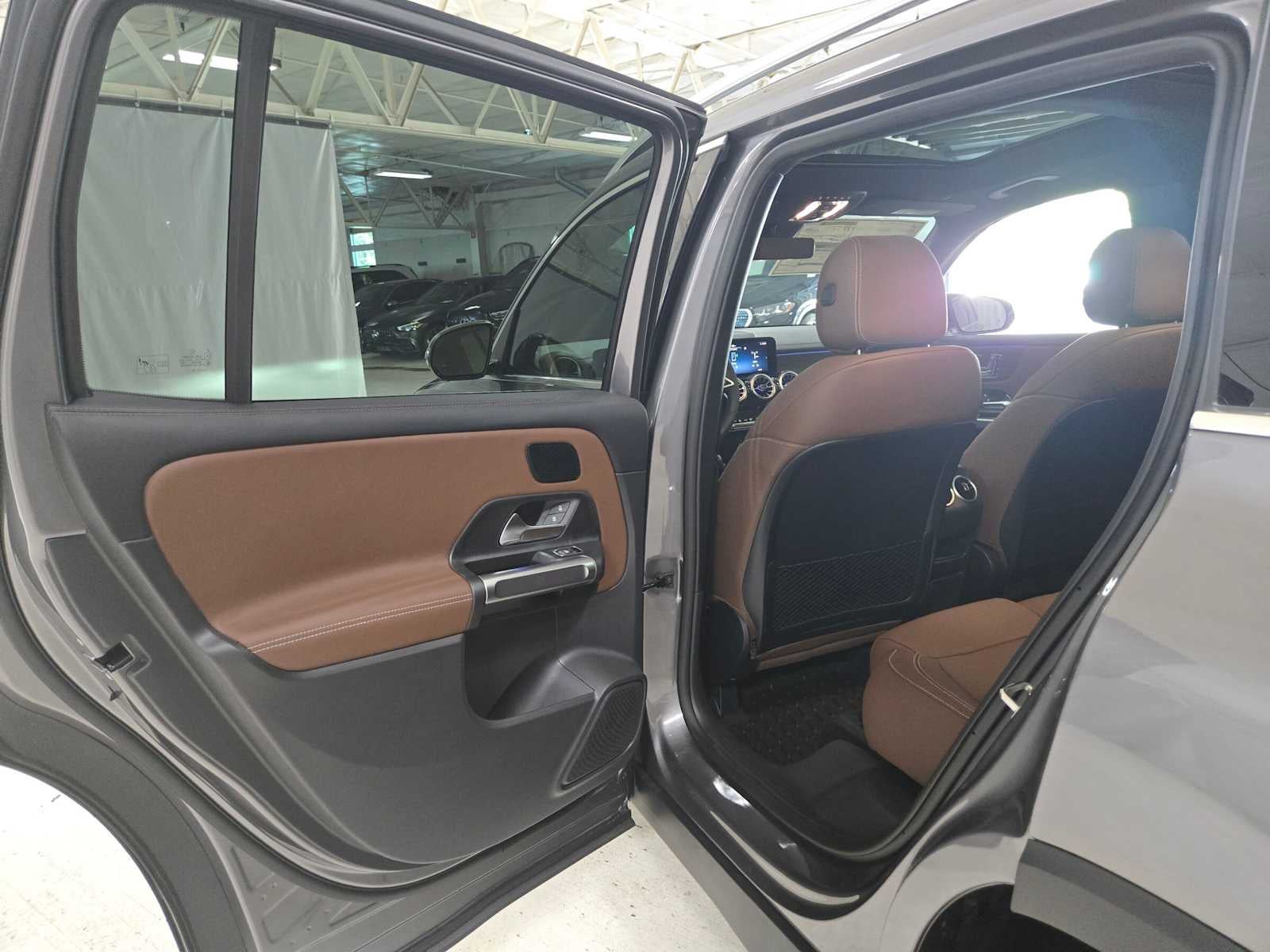 2026 Mercedes-Benz GLB 250 4MATIC® SUV