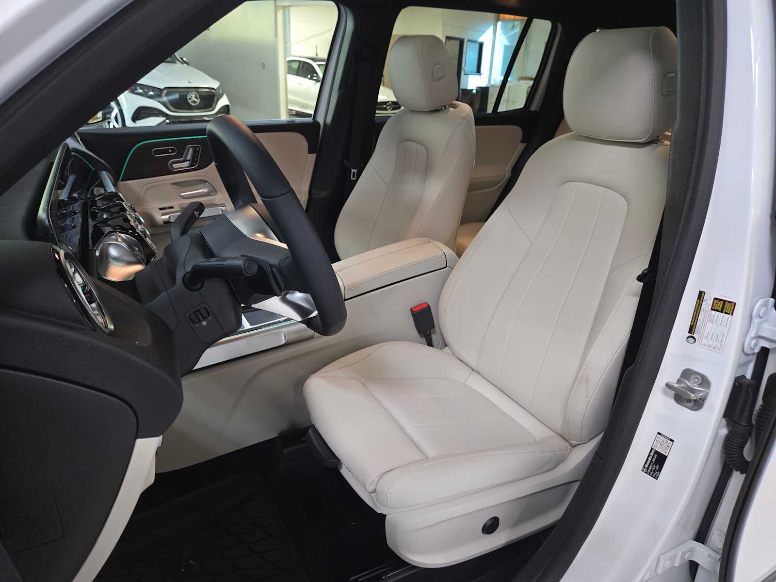 2026 Mercedes-Benz GLB 250 4MATIC® SUV