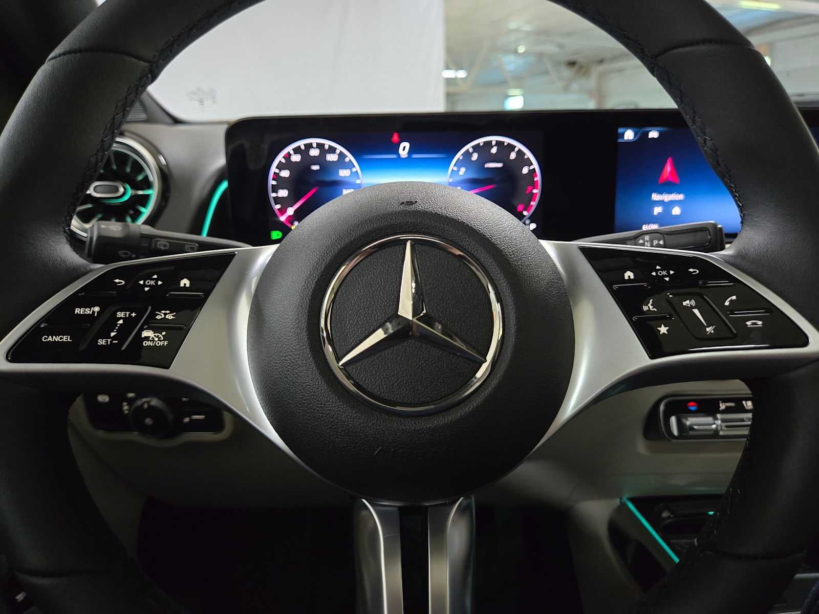 2026 Mercedes-Benz GLB 250 4MATIC® SUV