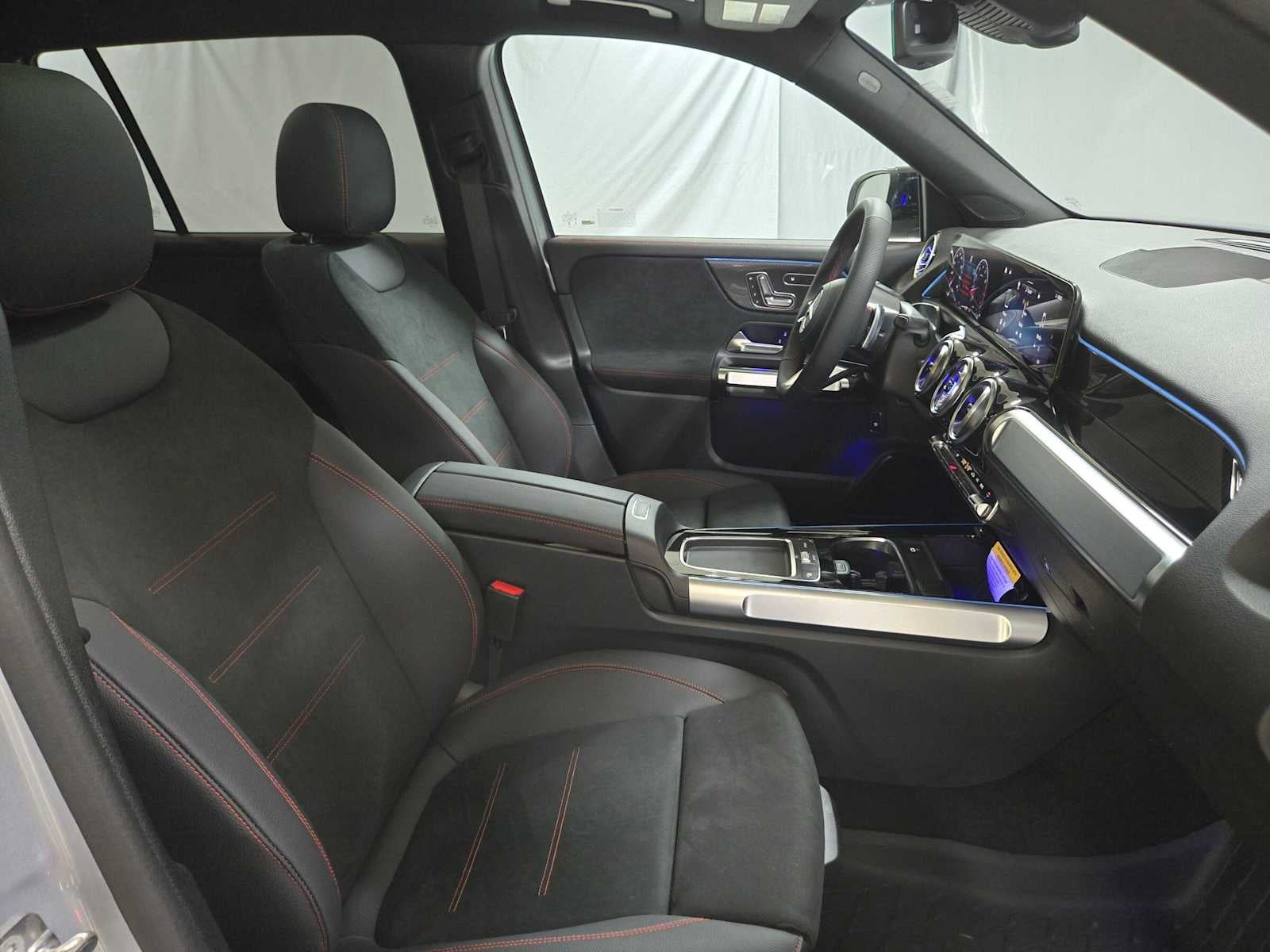 2026 Mercedes-Benz GLB 250 4MATIC® SUV