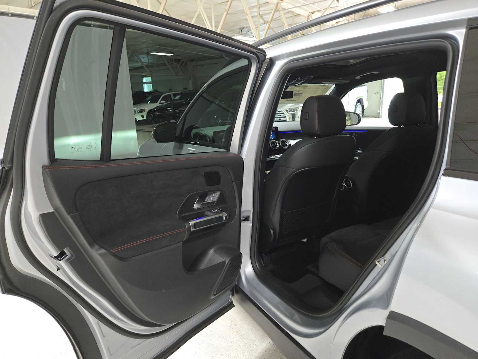 2026 Mercedes-Benz GLB 250 4MATIC® SUV