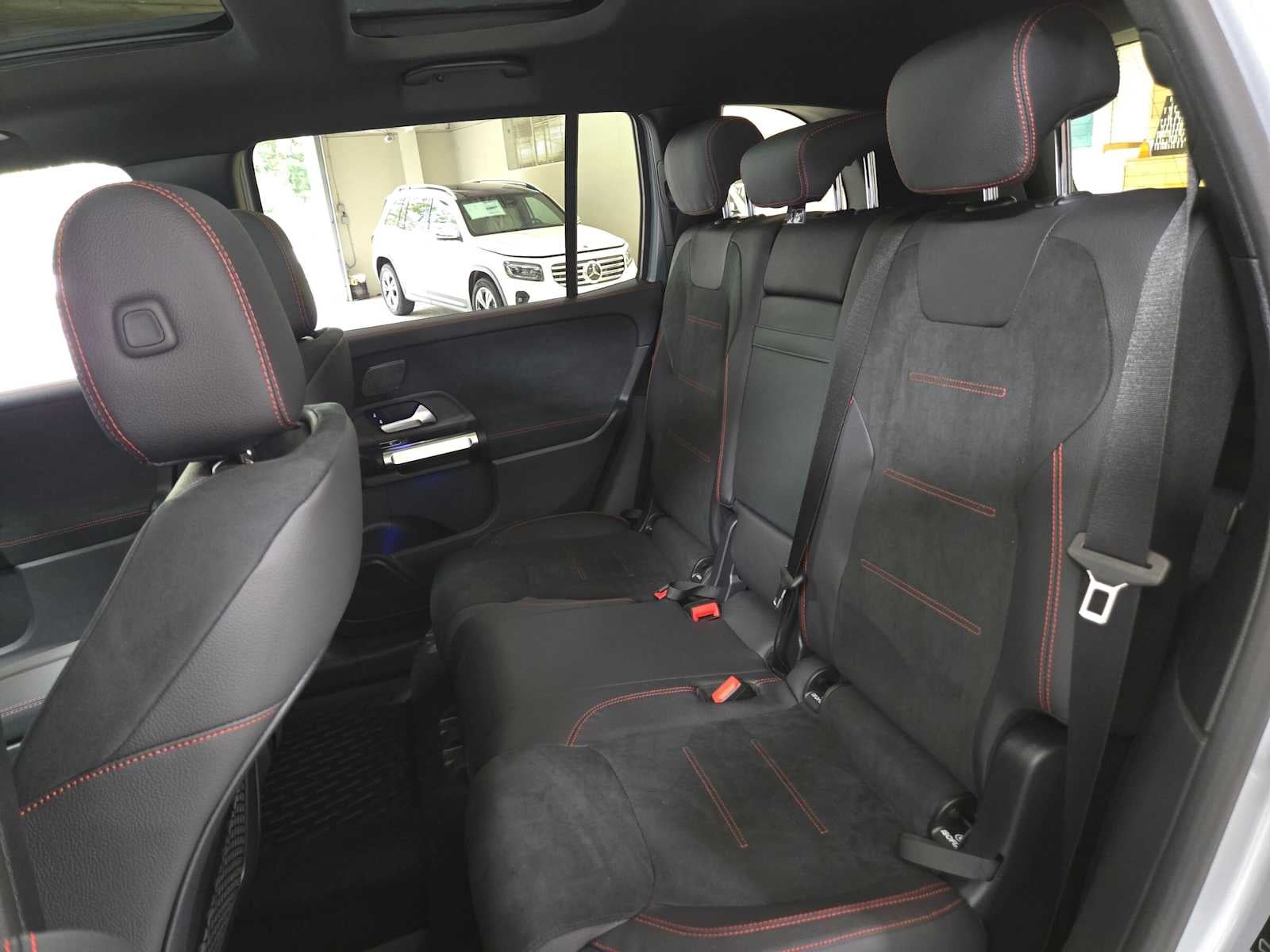2026 Mercedes-Benz GLB 250 4MATIC® SUV
