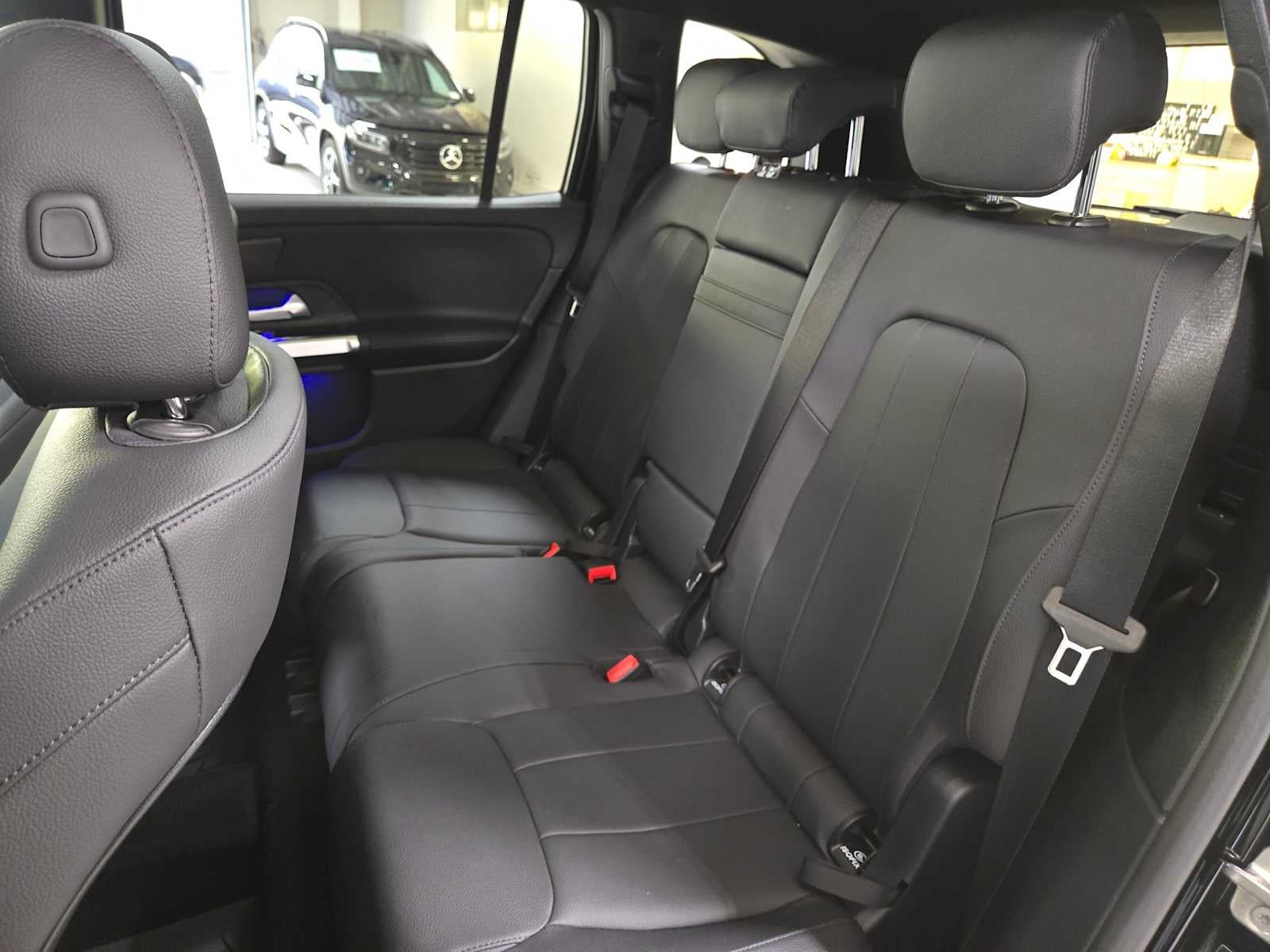 2026 Mercedes-Benz GLB 250 4MATIC® SUV
