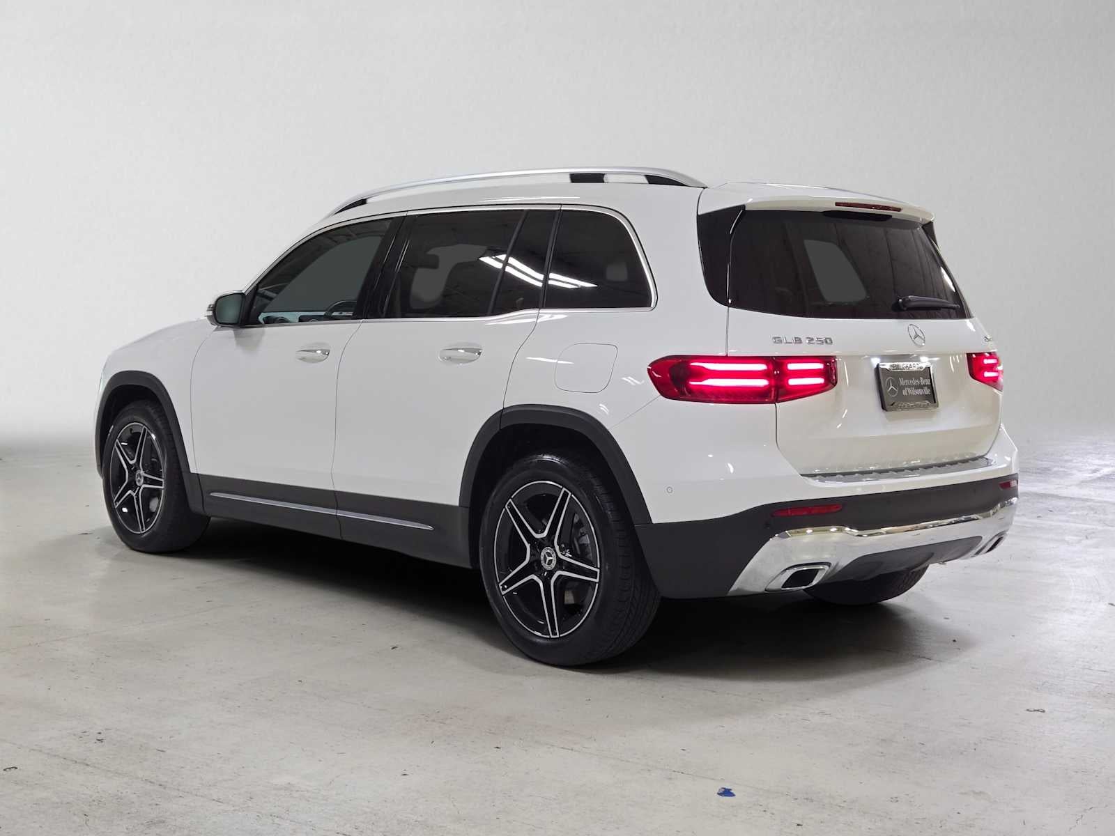 2026 Mercedes-Benz GLB 250 4MATIC® SUV