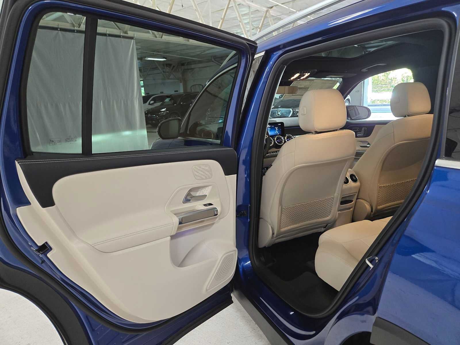 2026 Mercedes-Benz GLB 250 4MATIC® SUV