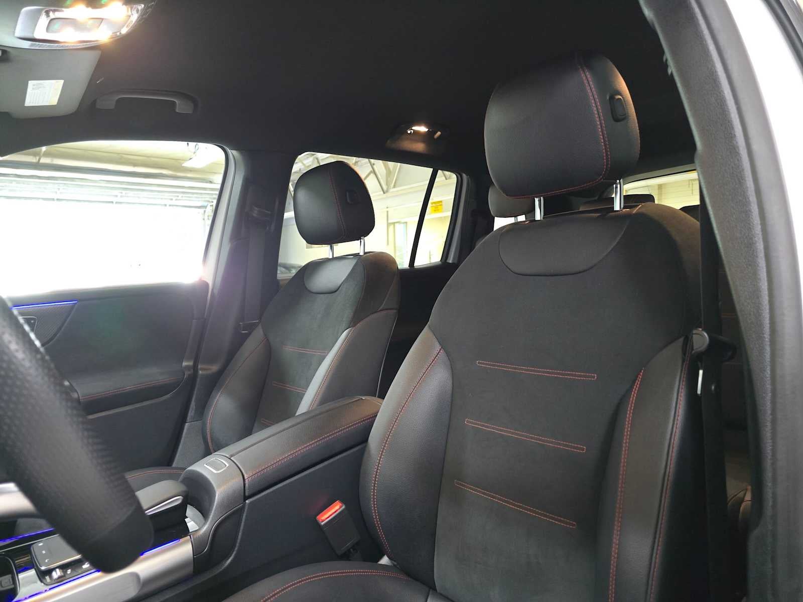 2023 Mercedes-Benz GLB 250 4MATIC® SUV