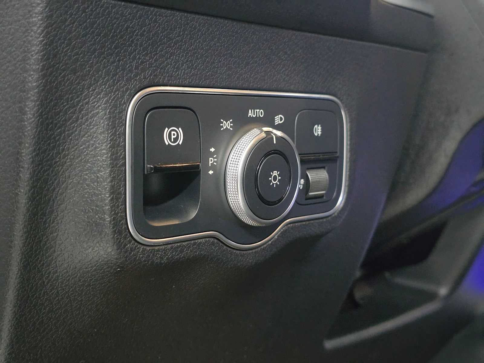 2023 Mercedes-Benz GLB 250 4MATIC® SUV