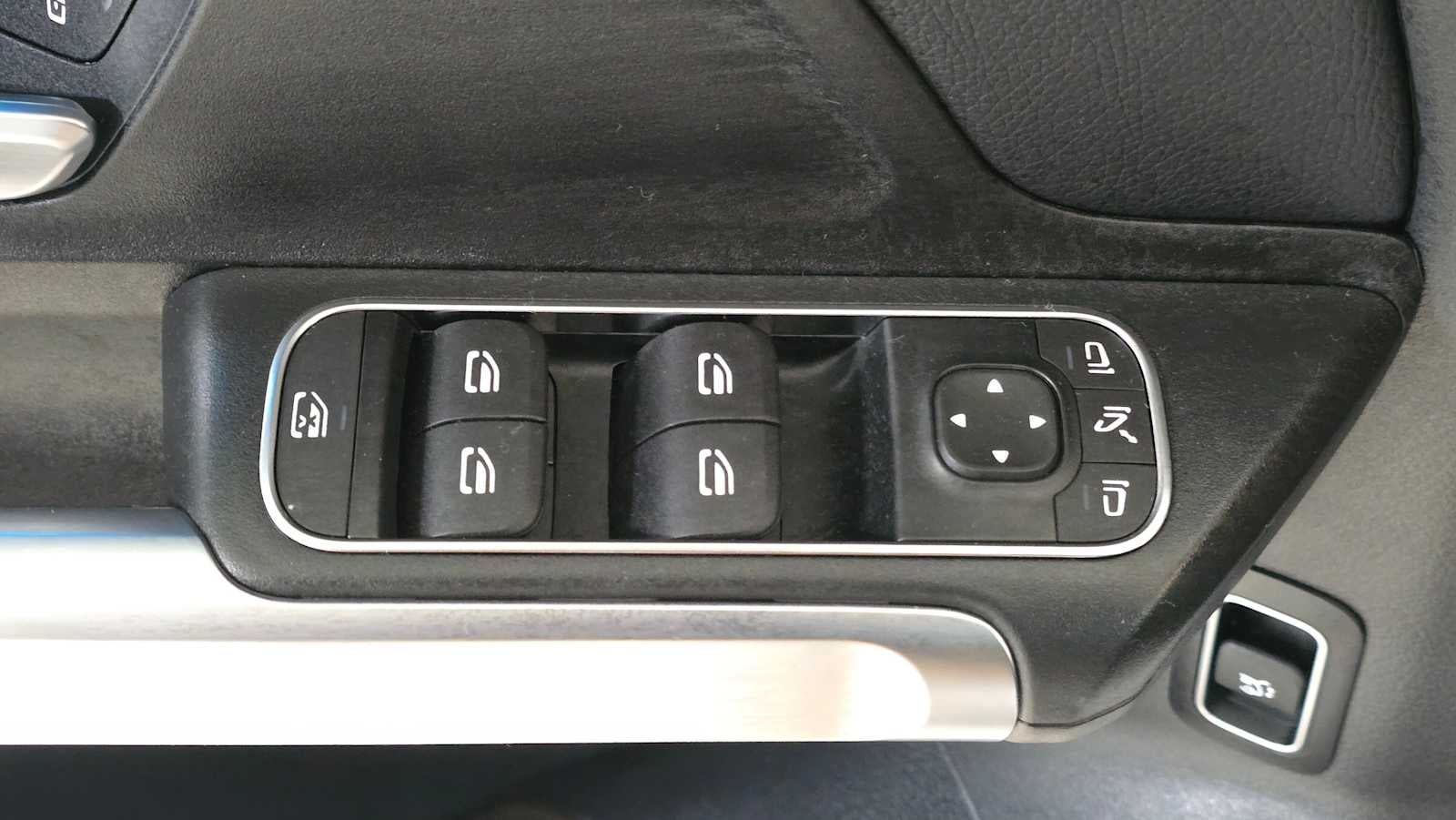 2025 Mercedes-Benz GLB GLB 250