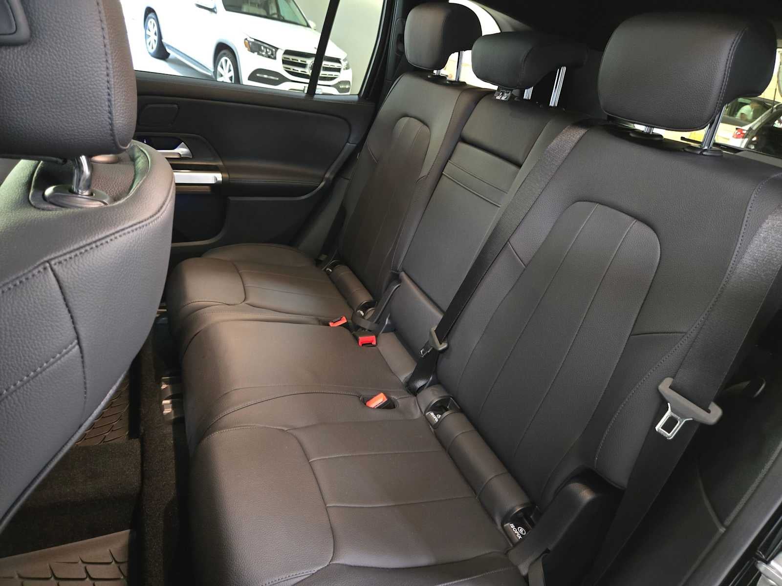 2026 Mercedes-Benz GLB 250 4MATIC® SUV