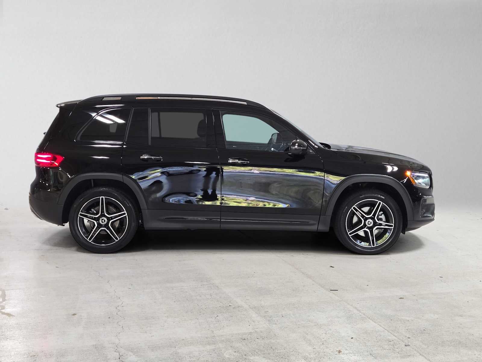 2026 Mercedes-Benz GLB 250 4MATIC® SUV