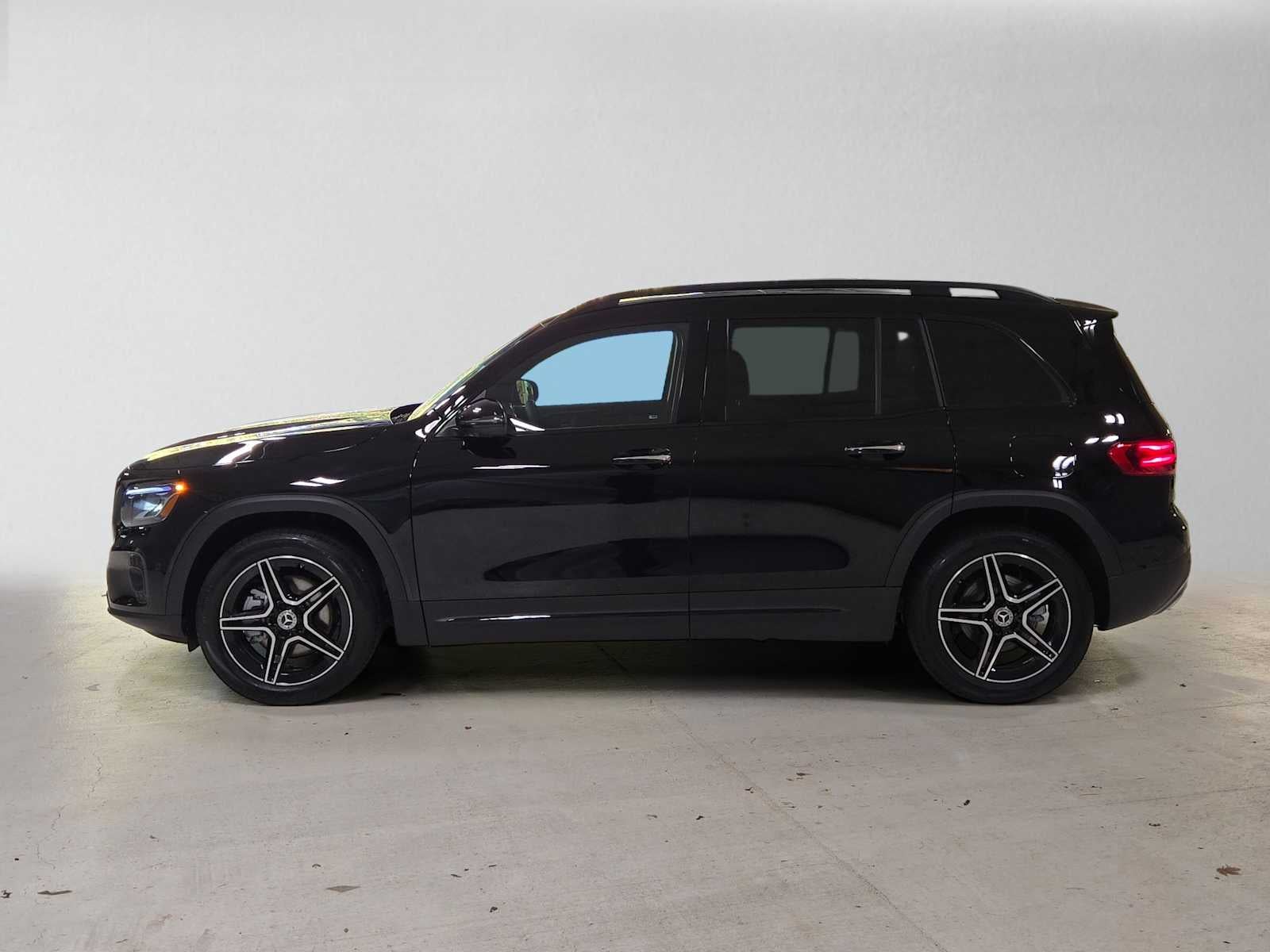 2026 Mercedes-Benz GLB 250 4MATIC® SUV