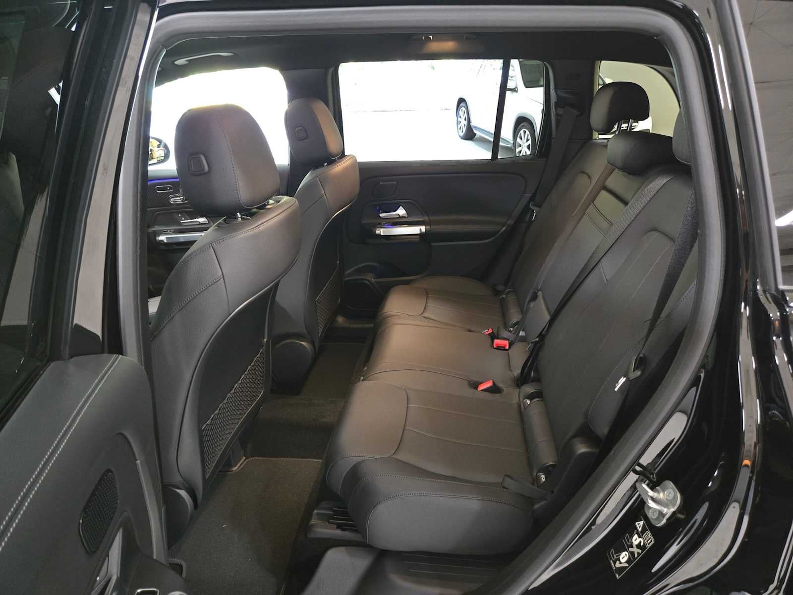 2026 Mercedes-Benz GLB 250 4MATIC® SUV
