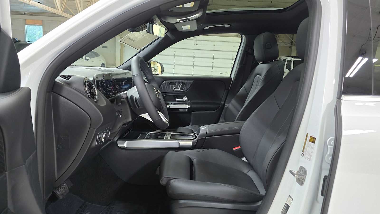 2026 Mercedes-Benz GLB 250 4MATIC® SUV