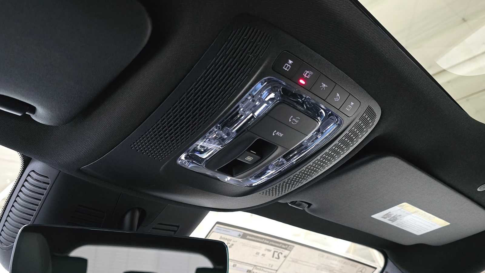 2026 Mercedes-Benz GLB 250 4MATIC® SUV