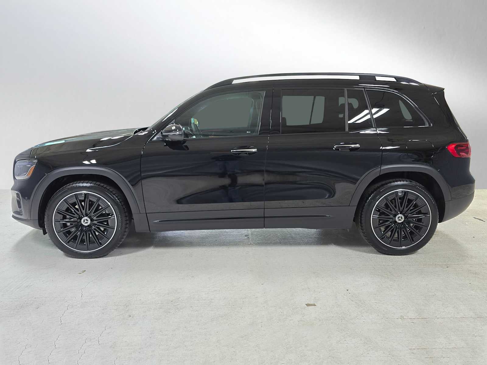 2026 Mercedes-Benz GLB 250 4MATIC® SUV