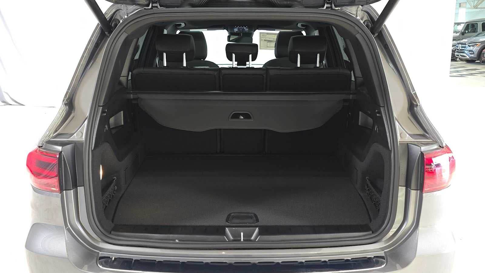 2026 Mercedes-Benz GLB 250 4MATIC® SUV