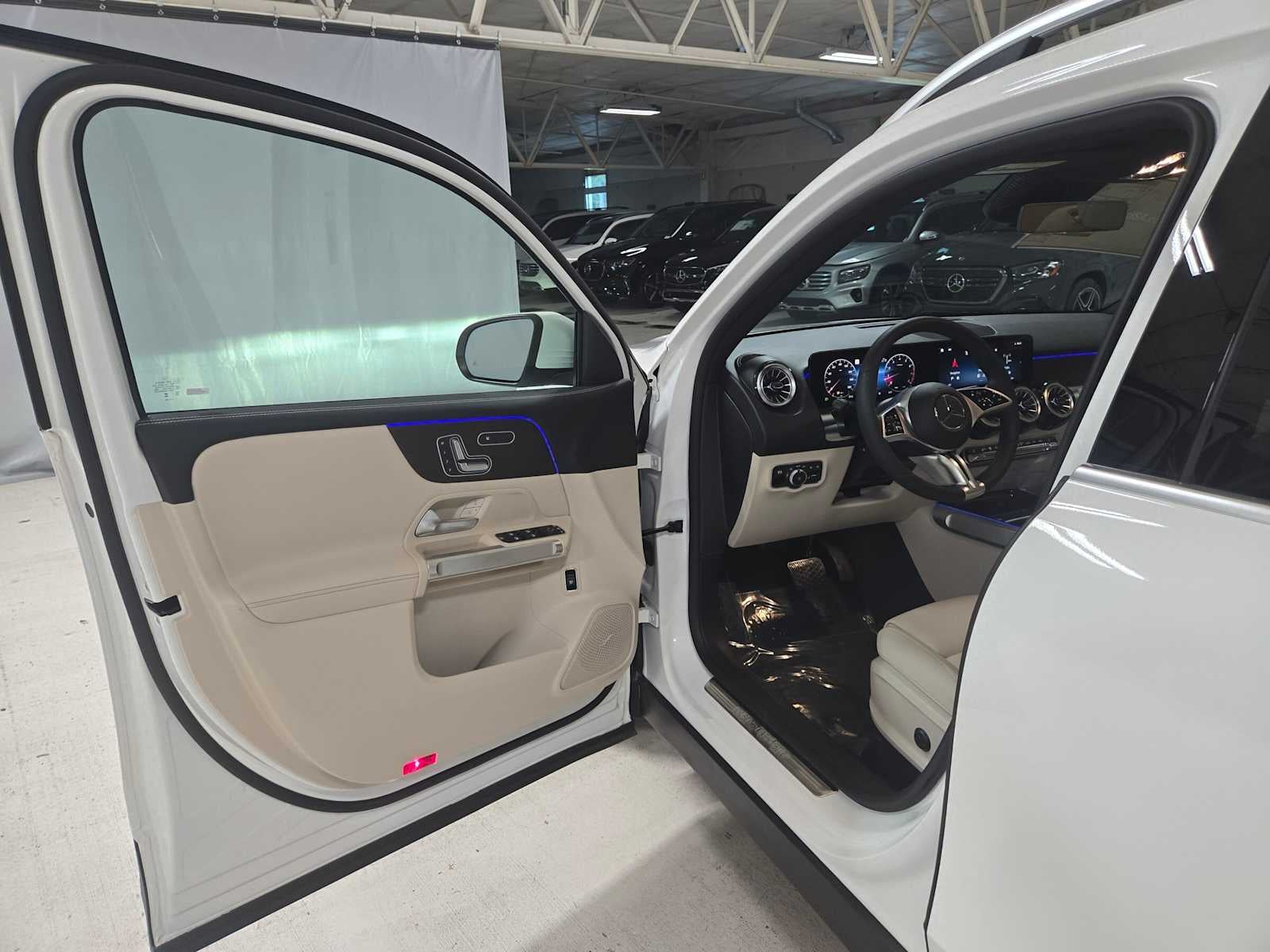 2026 Mercedes-Benz GLB 250 4MATIC® SUV