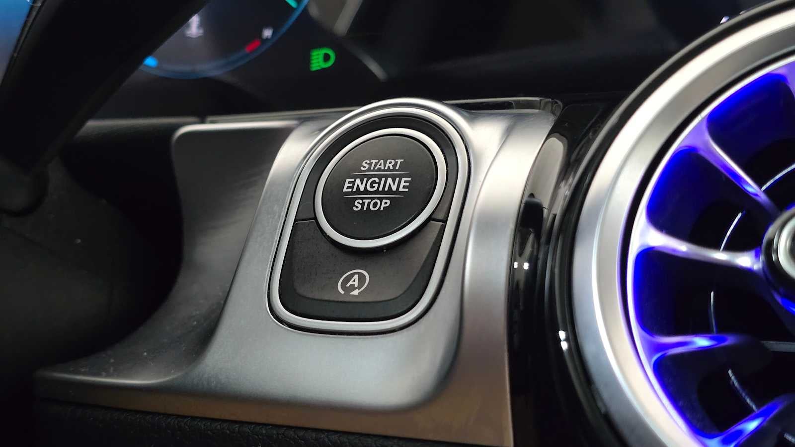 2023 Mercedes-Benz GLB 250 4MATIC® SUV